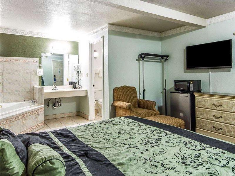 Rodeway Area Locanda 2*
